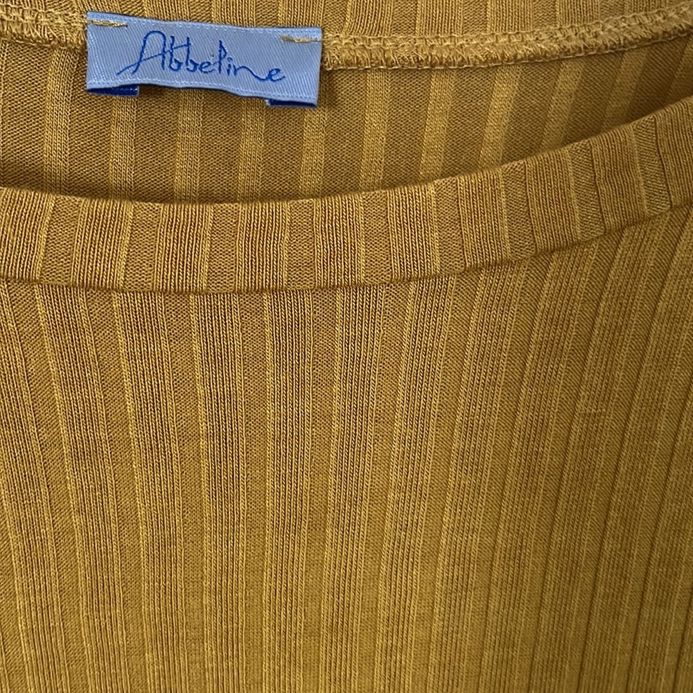 Abbepine Lace Top -Medium Marigold - Picture 2 of 8